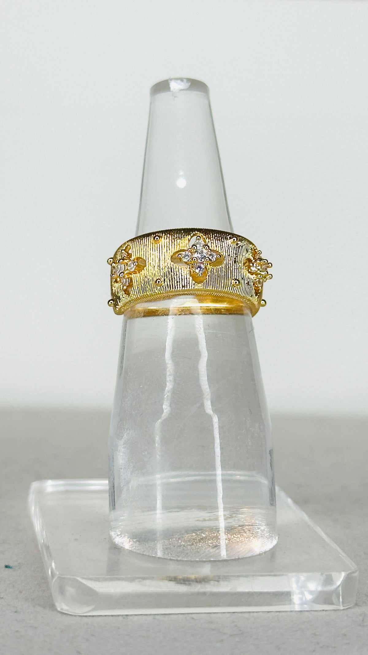 Ring