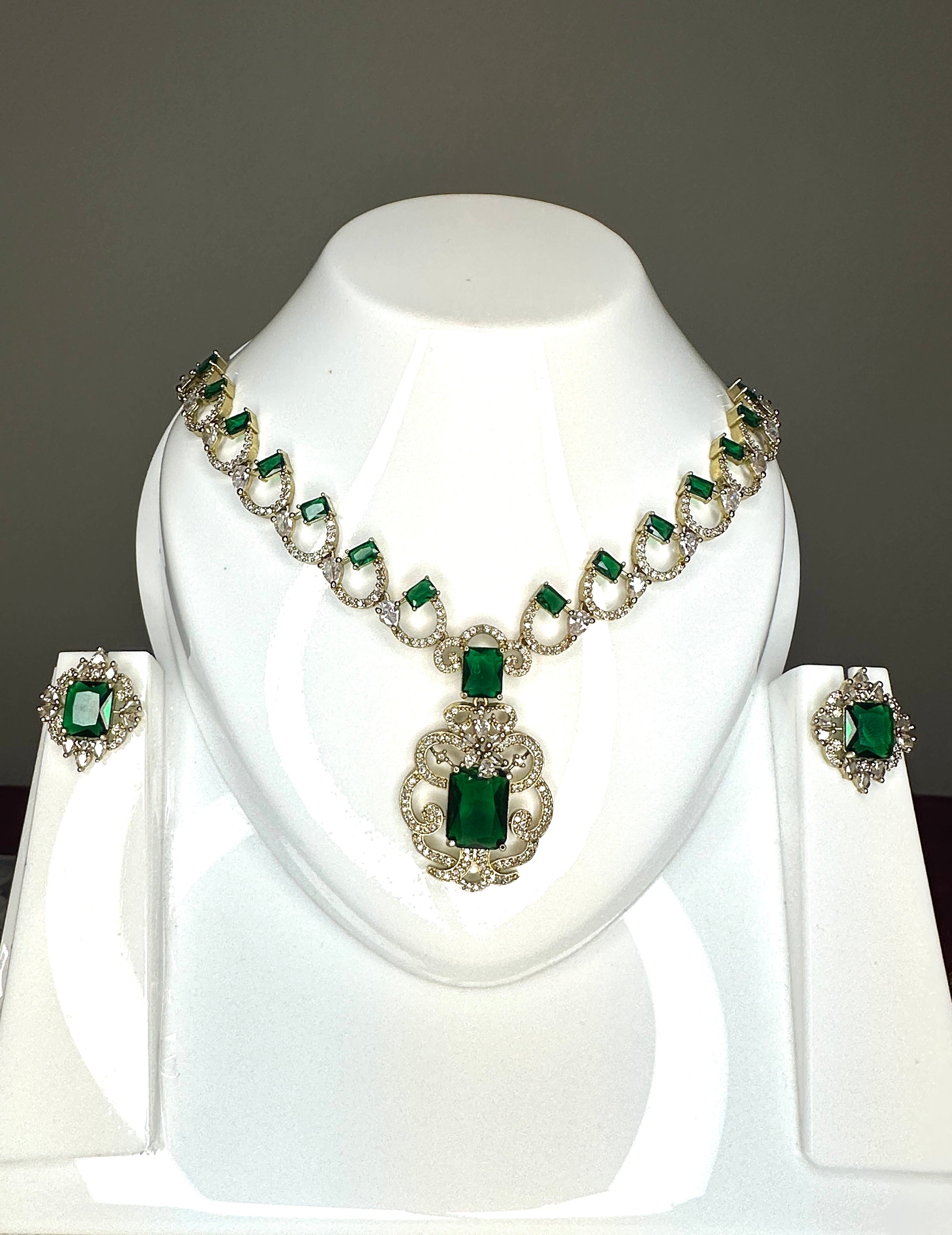 Traditional Style AD Set